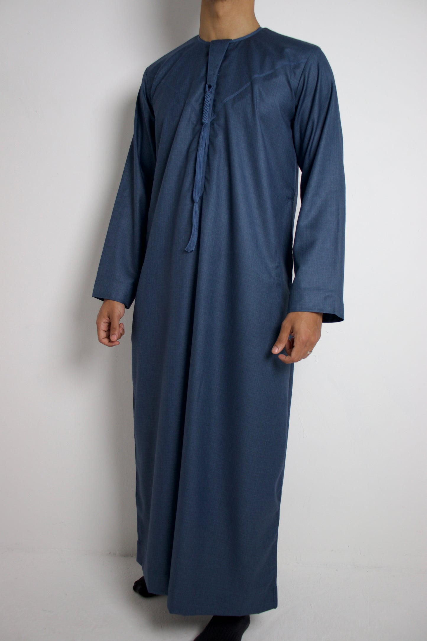 Midnight Tide - Royal Premium Emirati Thobe