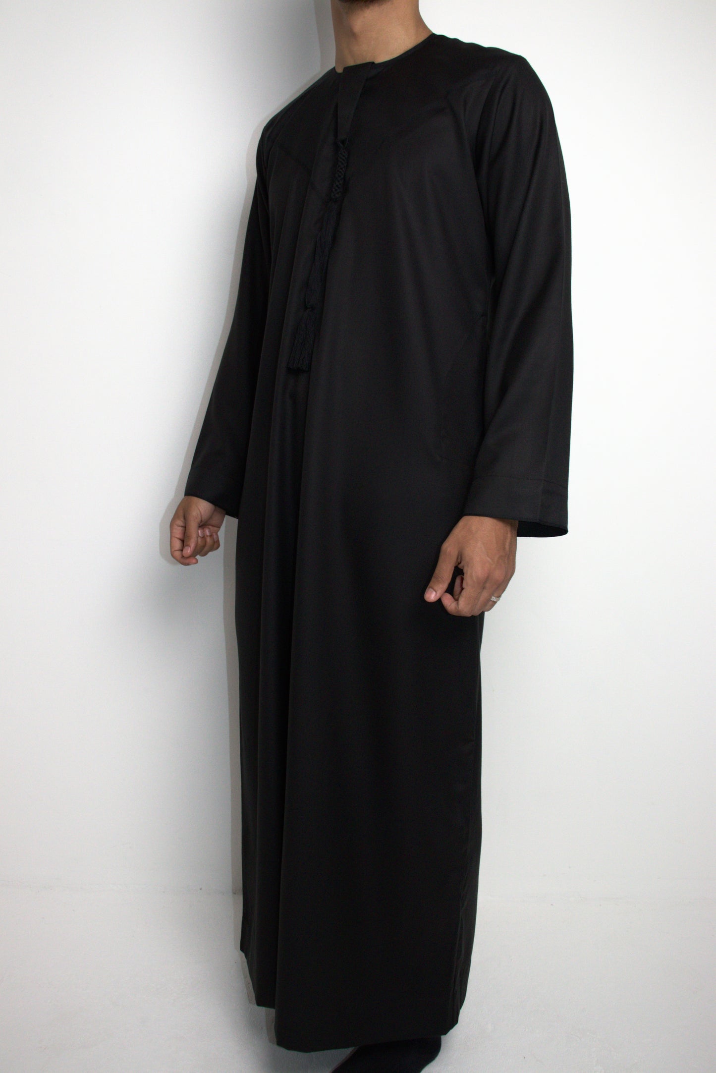 Onyx Black - Royal Premium Emirati Thobe